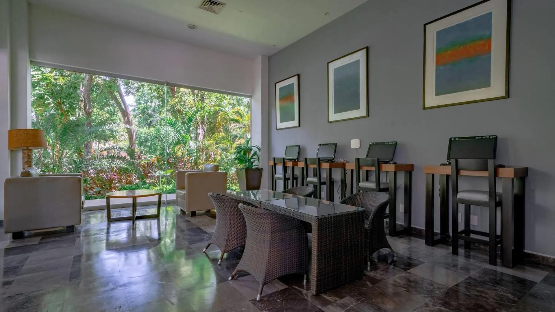 2 Bedroom Condo With 4 Pools & Gym - Vaiven 124 - Playacar بلايا ديل كارمن