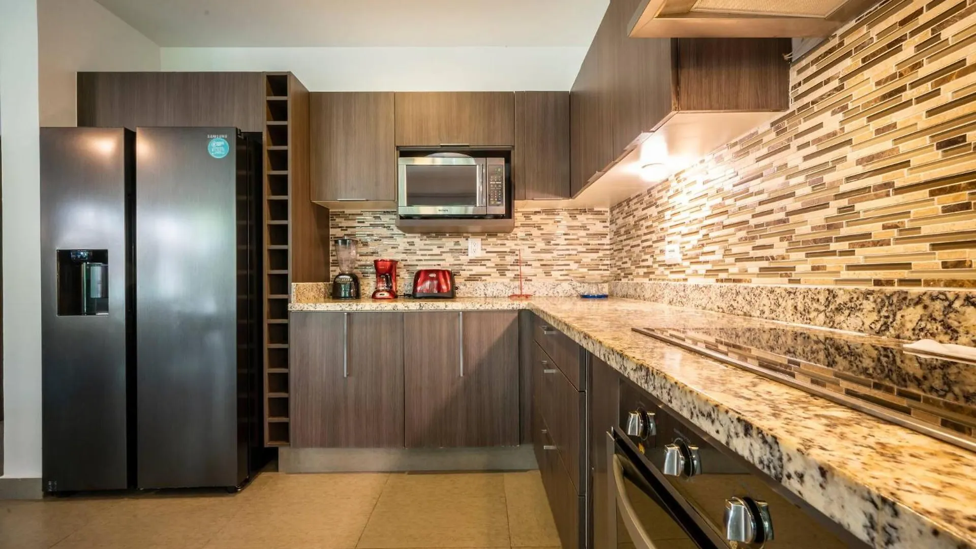 2 Bedroom Condo With 4 Pools & Gym - Vaiven 124 - Playacar بلايا ديل كارمن شقة